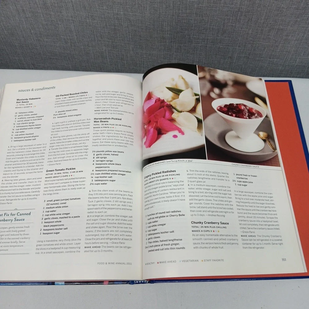 Food & Wine Annual‎ Cookbook 2011 Hardcover 700 Recipes Gourmet Grilling Wine